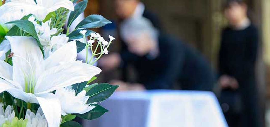 社葬を行う目的とは？メリット・デメリットと判断基準を徹底解説