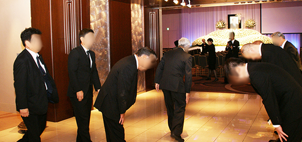 お別れの会はいつ開催？最適な時期の決め方