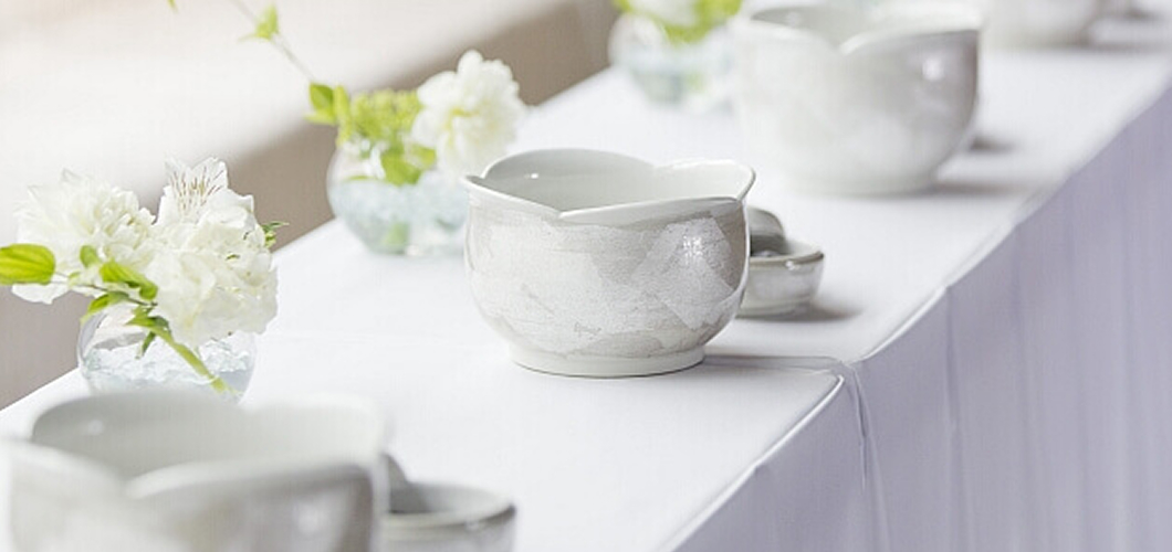 社葬とお別れの会の違い｜主催・形式・会場を比較