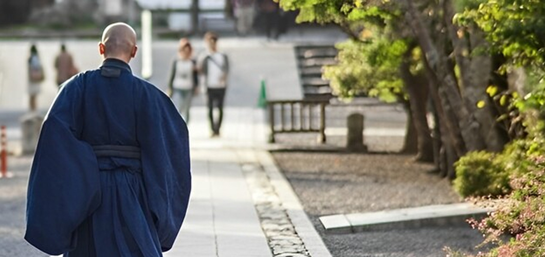 社葬・合同葬における宗教家へのお礼｜戒名・お布施のタイミング