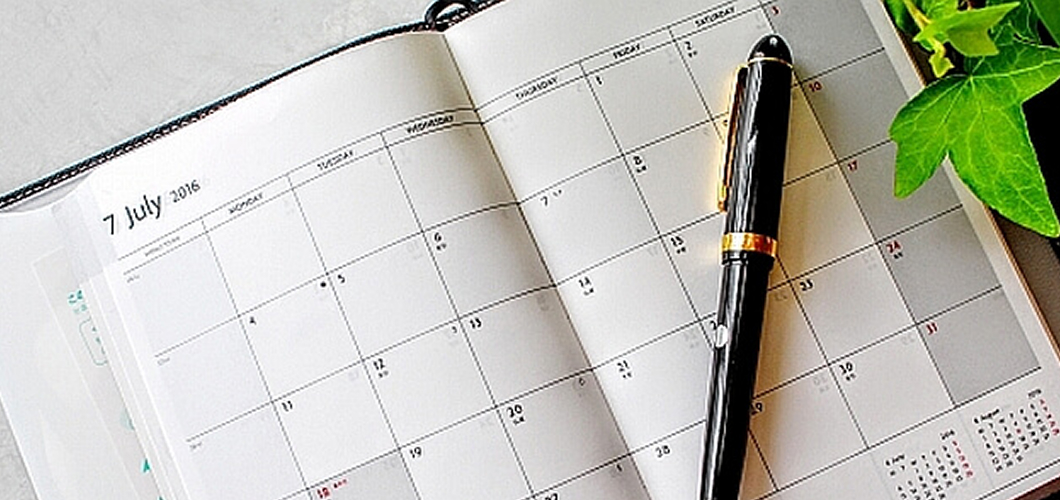 合同葬の日程の決め方｜決める際の基準と目安