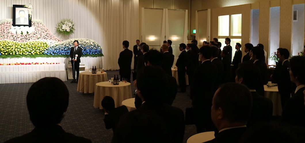 社葬の対象者と判断基準｜規程・費用・流れの完全ガイド