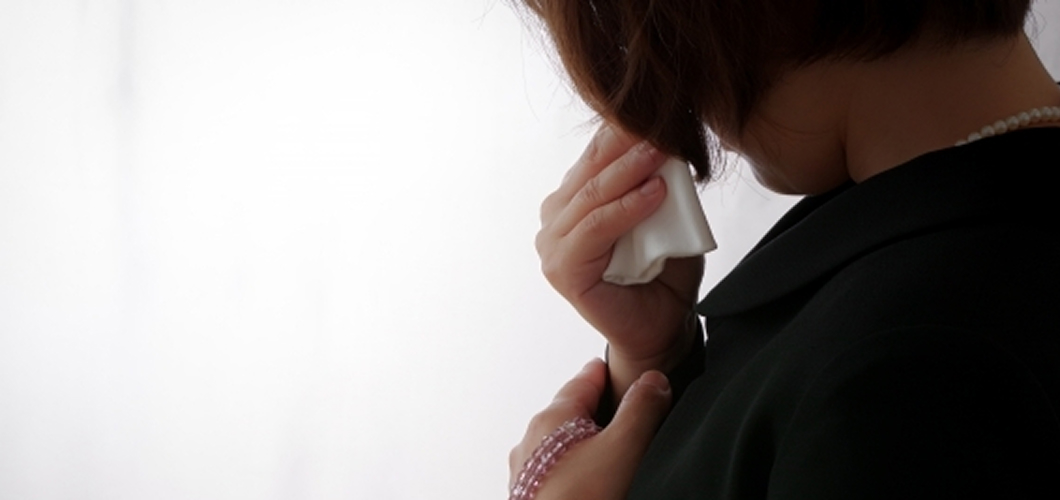 「ご令室」とは？弔電や訃報連絡で使える敬称