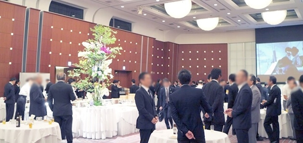 セレモアがホテルで行うお別れの会や偲ぶ会はどういうものですか？