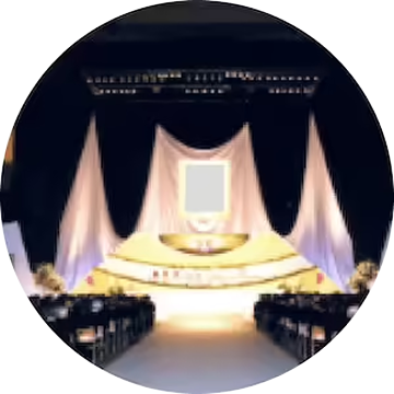 社外へ会社の新体制を示す