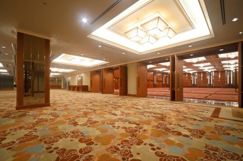 ロイヤルホールホワイエ